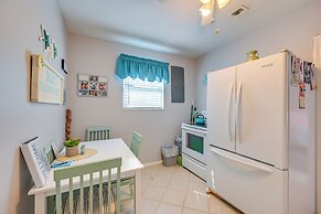 Sunny Bonita Springs Apt w/ Pool, Hot Tub + Lanai