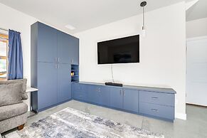 Unique Grand Junction Guest Suite w/ Gas Fire Pit!