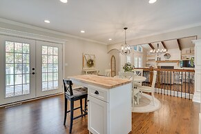 Powell Home w/ Fire Pit - 5 Mi to Columbus Zoo!