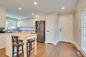 Powell Home w/ Fire Pit - 5 Mi to Columbus Zoo!