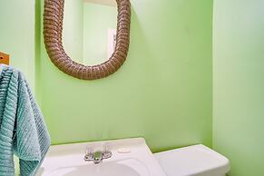 Charming Tusla Home ~ Half-mi to Expo Square!
