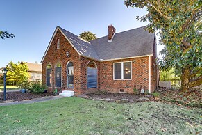 Charming Tusla Home ~ Half-mi to Expo Square!