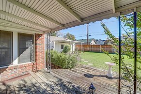 Charming Tusla Home ~ Half-mi to Expo Square!