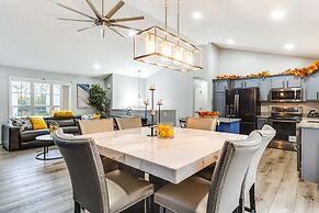 Cozy Ohio Home - Deck, Arcade Games & Near Golfing