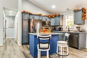 Cozy Ohio Home - Deck, Arcade Games & Near Golfing