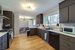 Pet-friendly Boone Home w/ Scenic Mountain Views!