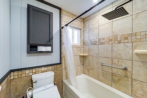 Pet-friendly Boone Home w/ Scenic Mountain Views!