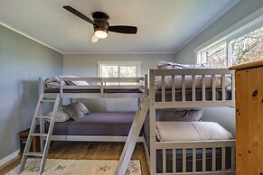 Pet-friendly Boone Home w/ Scenic Mountain Views!