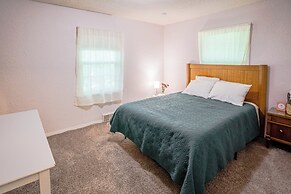 Pet-friendly St Paul Home: Fireplace & Office Area