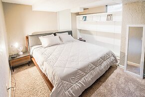 Pet-friendly St Paul Home: Fireplace & Office Area