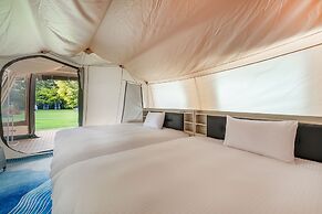 L.M.S B&B GLAMPING