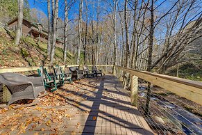 Rustic Cabin on Hemphill Creek w/ Fire Pit & Grill