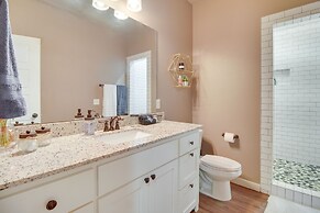 Arkansas Guest Suite w/ Deck: Near Fayetteville!