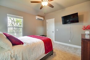 Arkansas Guest Suite w/ Deck: Near Fayetteville!