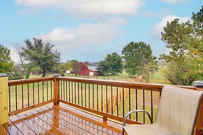 Arkansas Guest Suite w/ Deck: Near Fayetteville!