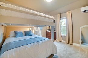 Arkansas Guest Suite w/ Deck: Near Fayetteville!