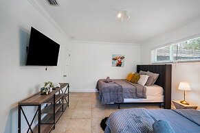 Exclusive Miami House with  Private Pool