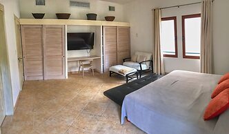 Superb 3-bed Designer Apartment