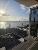 Seaview Resort  Boca Sami