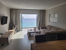Seaview Resort  Boca Sami