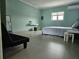 Seaview Resort  Boca Sami