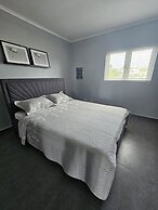 Seaview Resort  Boca Sami