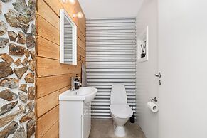 Quality and Peaceful Villa