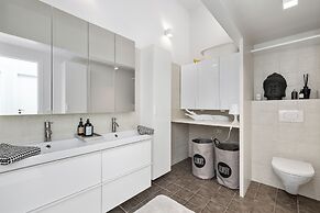 Quality and Peaceful Villa