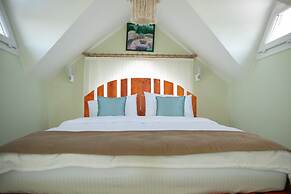 Gadura Kır Evleri Urla