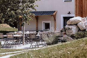 Das Schutzhaus am hohen Camper