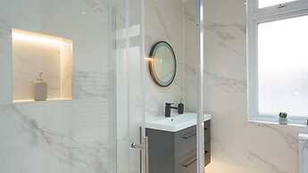 Modern Apartment Near Wembley Stadium