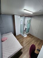 Gangnam Best Dormitory