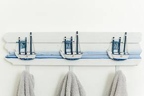 Wee Jules By The Sea