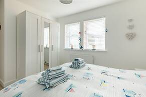 Wee Jules By The Sea