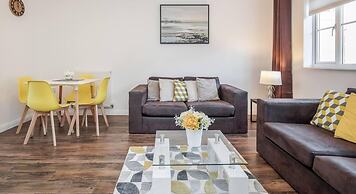 Captivating 2-bed Apartment in Grays