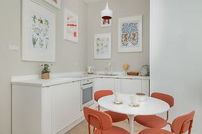 Comfy Apartment Opolska by Renters