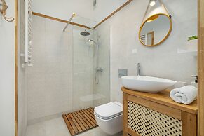 Comfy Apartment Opolska by Renters