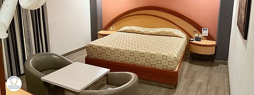 Hotel y Villas Gran Via