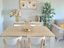 2bedroom-1bathroom-seaview-outdoorpool-petfriendly