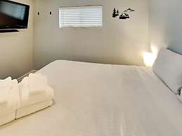 The Misty Mountain Retreat