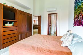 Green Bay Condos golf and garden views