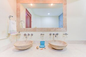 Green Bay Condos golf and garden views