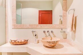 Green Bay Condos golf and garden views