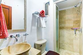 Green Bay Condos golf and garden views