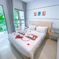 Manuver Surf and Stay Uluwatu Bali