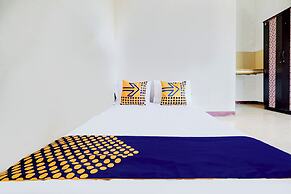 OYO Life 93290 Homestay Betro Syariah