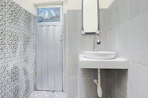 OYO Life 93290 Homestay Betro Syariah