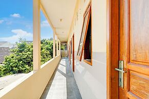 OYO Life 93290 Homestay Betro Syariah