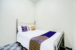 OYO Life 93290 Homestay Betro Syariah