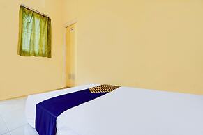 OYO Life 93290 Homestay Betro Syariah